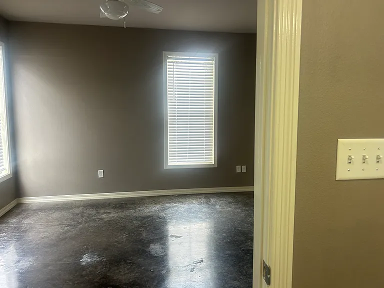 318 Commerce St #1 — Photo 11