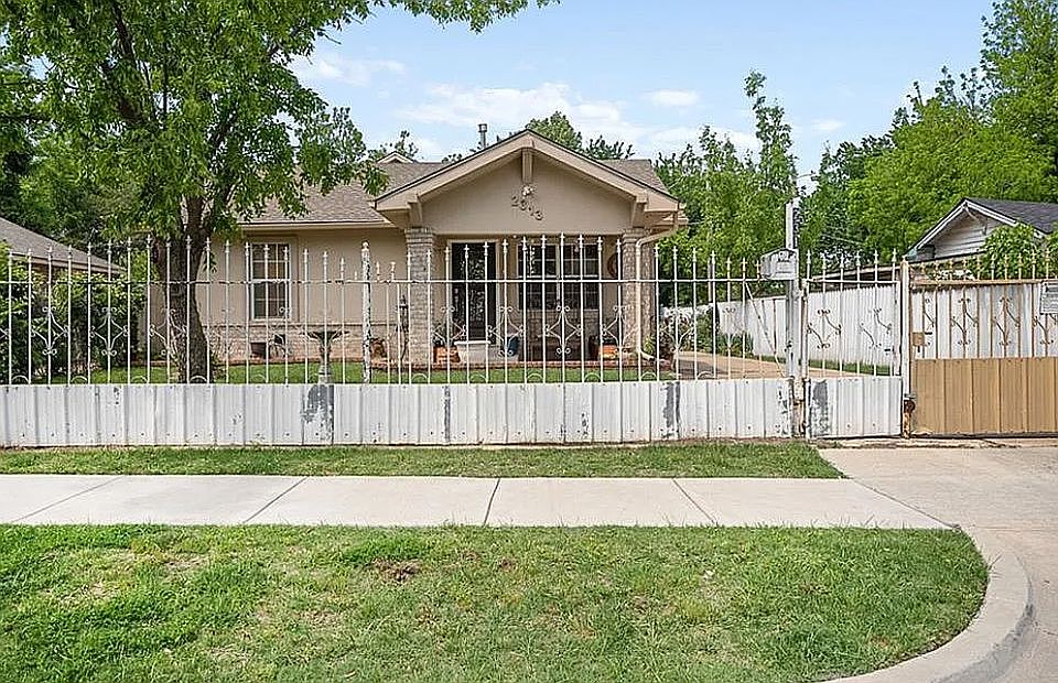 2nd image of 2313 SW 24th St