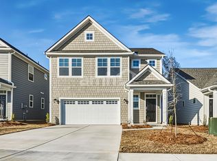 110 Trevino Dr, Summerville, SC 29483