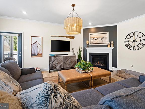 5th image of 31535 Deep Pond Ln
