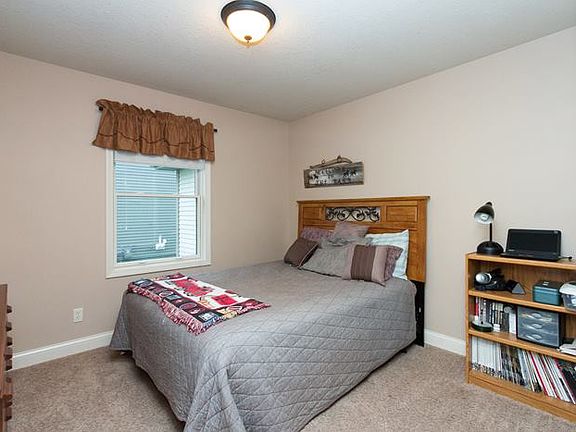 5th image of 3211 Cullen Dr
