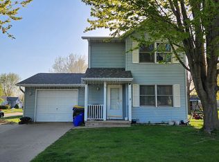 115 Elm Ridge Dr, North Liberty, IA 52317