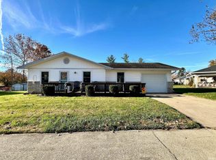 2858 Hillside Dr, Bedford, IN