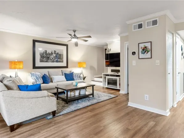307 Adair St APT D7, Decatur, GA 30030
