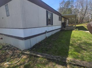271 Estes Rd, Clay City, KY 40312