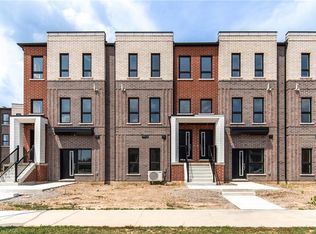 55 Great Falls Blvd, Hamilton, ON L8B1X7