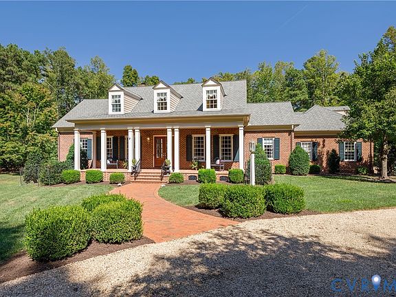 4th image of 628 Cedar Run Rd
