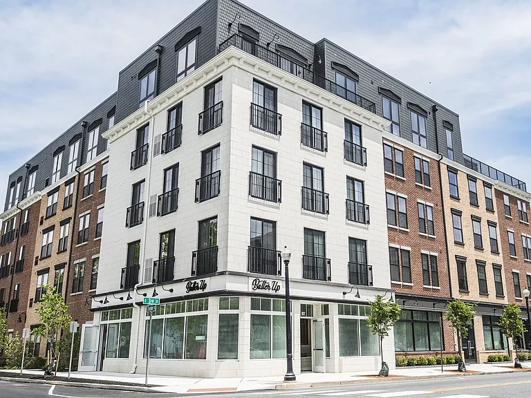 Taylor Flats — Photo 38