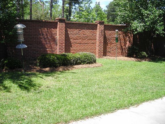 3rd image of 185 Cloister Cove Ln
