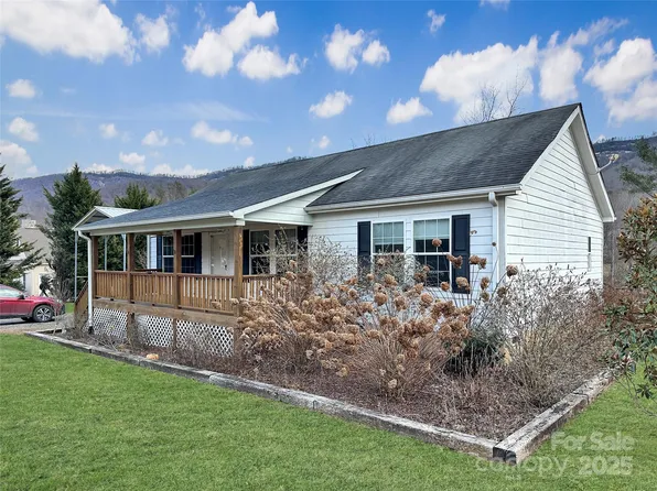 559 Davis Town Church Rd, Old Fort, NC 28762