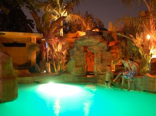 17643 Chase St, Northridge, CA 91325