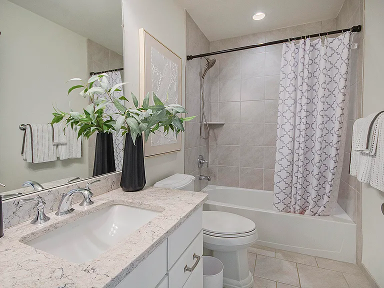 2822 Purley Ave — Photo 29