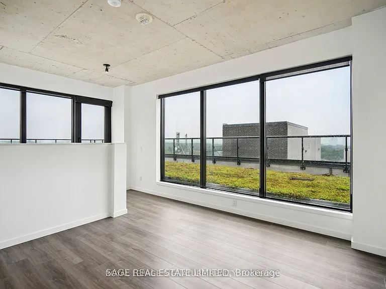 7 Smith Cres #Penthouse 808 — Photo 12