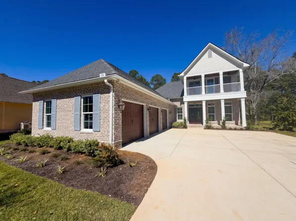 131 E Perseverance Point, Freeport, FL 32439