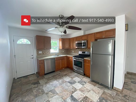 5th image of 139 Corbin Ave