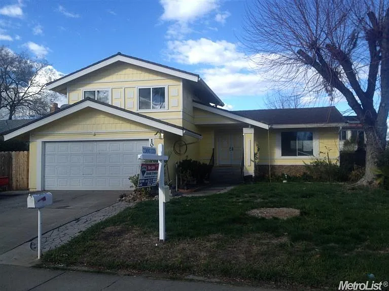 10020 Vanguard Dr photo 1