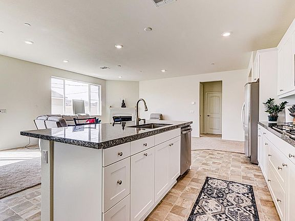 3rd image of 28945 Stirrup Cir
