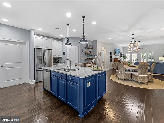 4th image of 36249 Waterleaf Way