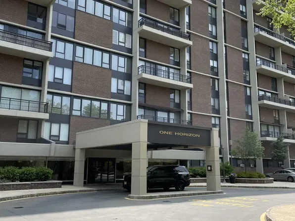 1 Horizon Rd APT 1409, Fort Lee, NJ 07024