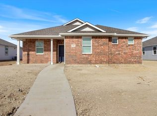 1407 Marvin Gdns, Lancaster, TX 75134