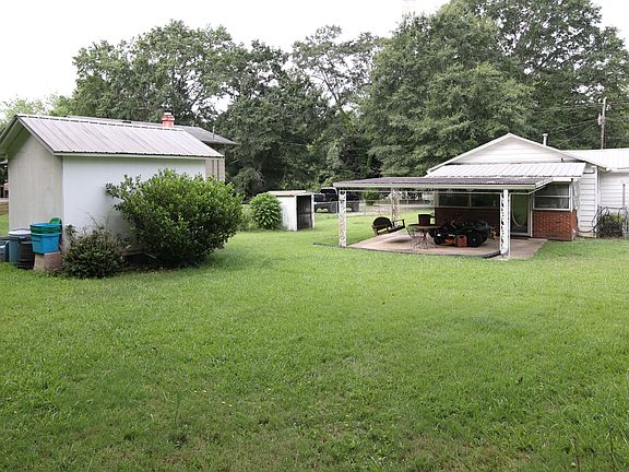 3rd image of 37 Robinson Way