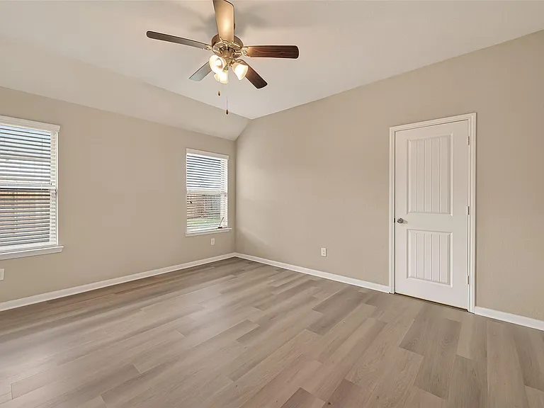 12623 City Village Ln — Photo 34