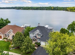 15 Shoshoni Trl, Lake Villa, IL 60046