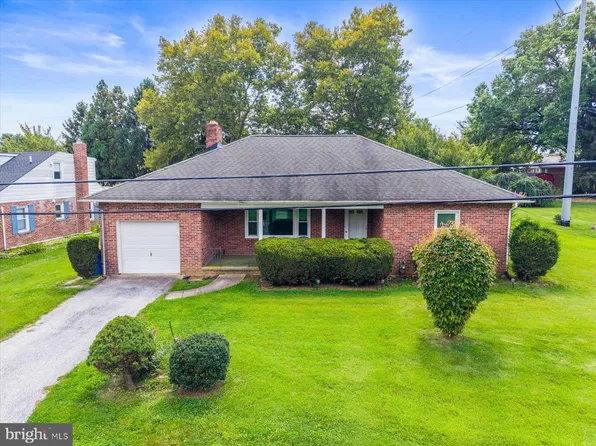 1140 Southern Rd, York, PA 17403