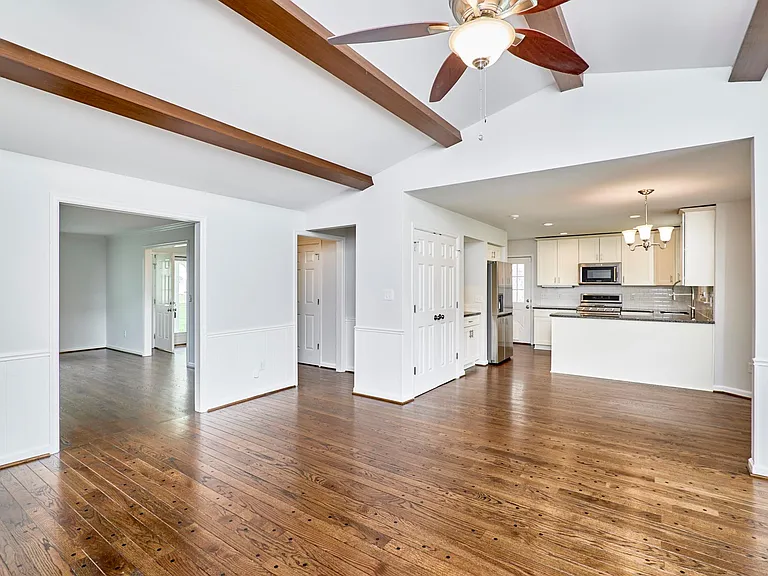 668 Stablestone Dr — Photo 17