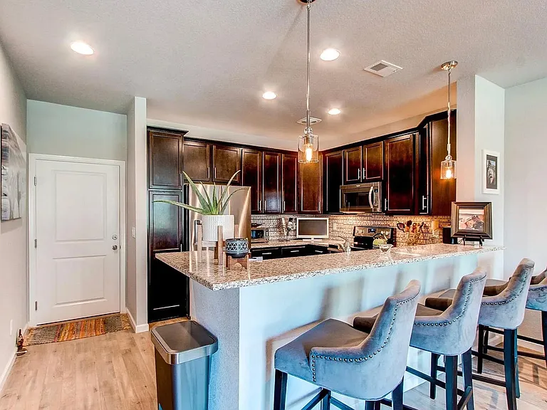 1867 S Buchanan Cir — Photo 5