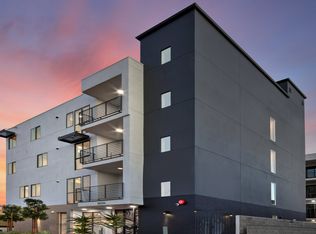 18334 Malden St #104, Northridge, CA 91325
