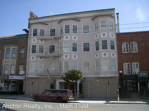 2nd image of 2341 Chestnut St #104
