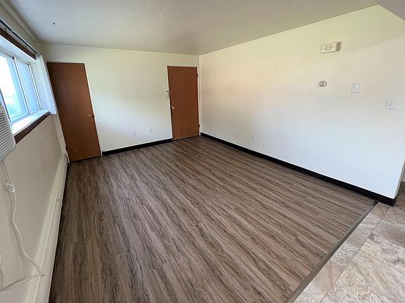 2nd image of 2103 4th Ave SE #11057251