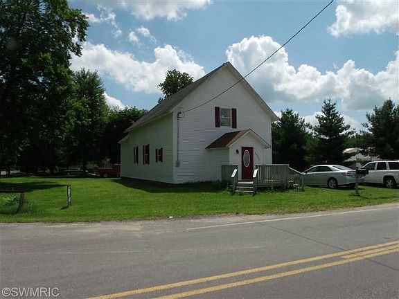 2nd image of 69325 S Kalamazoo St
