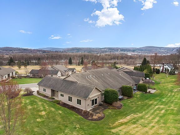 2nd image of 18 Eagle Dr