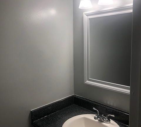4th image of 4411 Graceland Ct