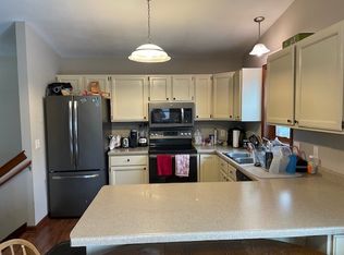 119 White Tail Dr, Sun Prairie, WI 53590