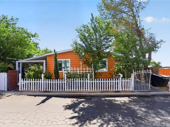 3300 15th St W Space 64, Rosamond, CA 93560
