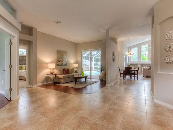 2nd image of 2802 Winding Trail Dr