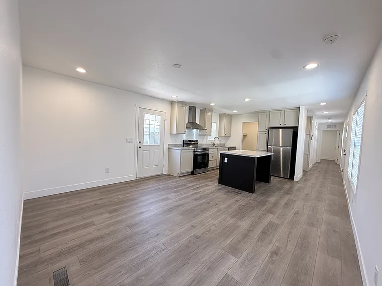 2060 N Center St #381 — Photo 14