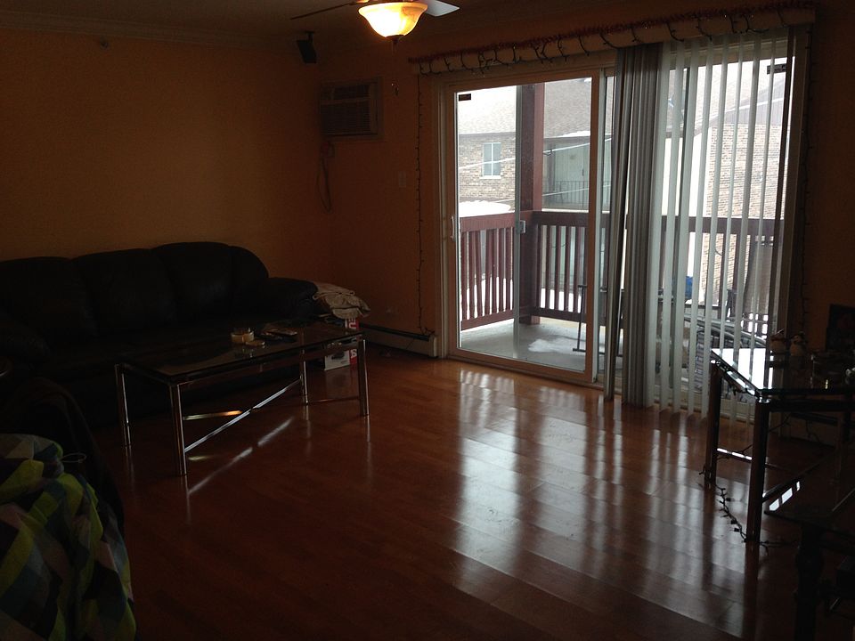 1st image of 17528 71st Ave APT 2C