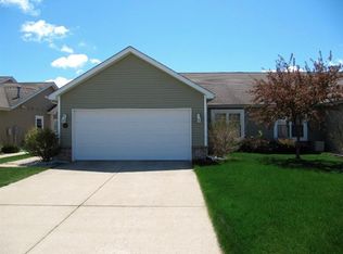 1813 E 105th Pl, Crown Pt, IN 46307