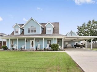 106 S Bayou Estates Dr, Des Allemands, LA 70030