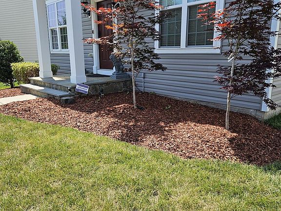 3rd image of 12017 Spring Beauty Rd