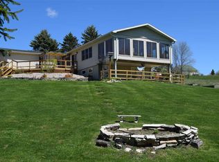 S1291A Remington Dr, La Valle, WI 53941