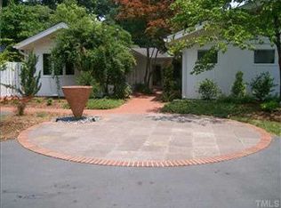 2120 Buckingham Rd, Raleigh, NC 27607