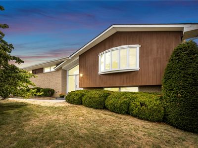 143 Herbst Rd, Coraopolis, PA, 15108