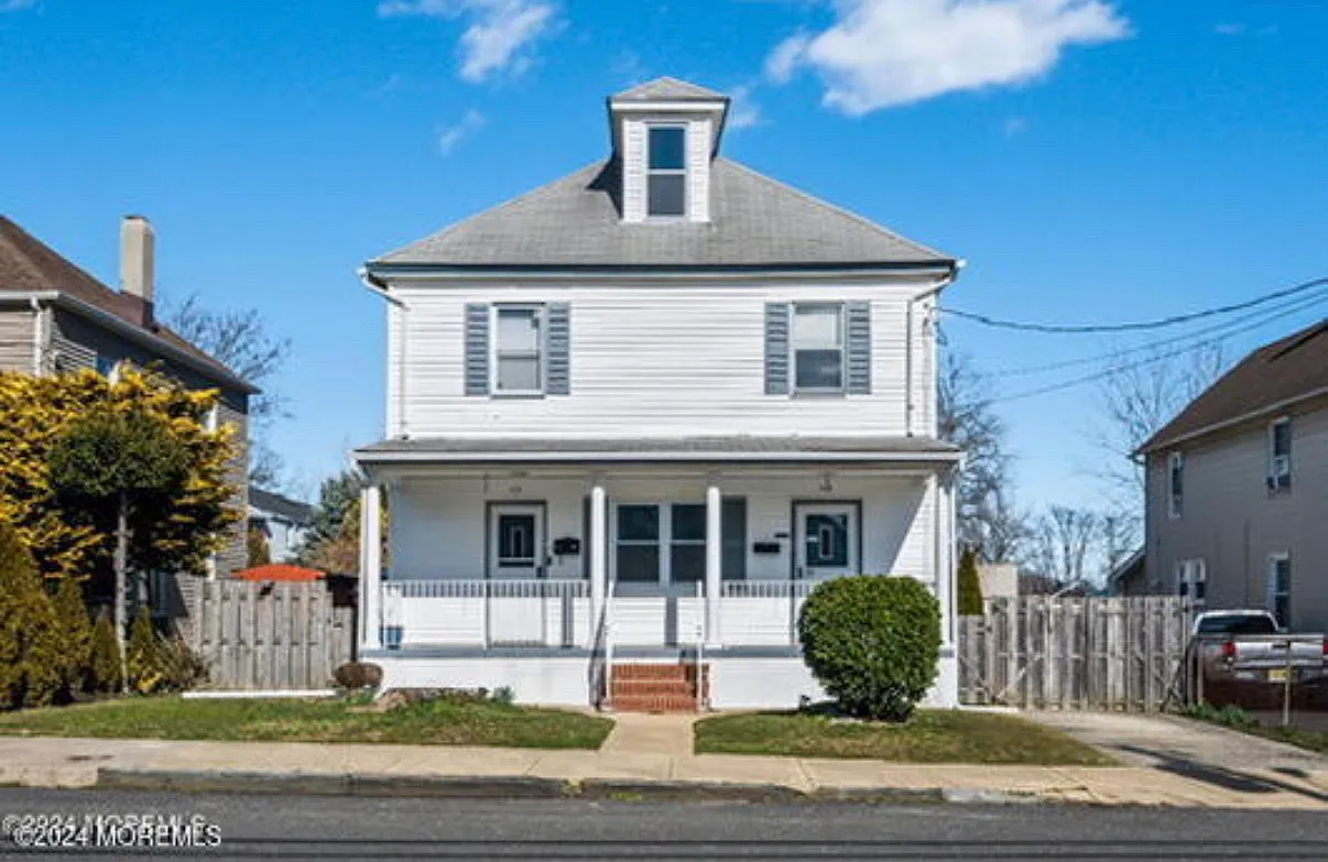 Willow Ave, Long Branch — Photo 2