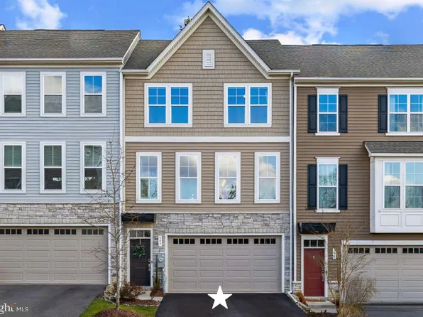 597 Cross Chase Dr, Millersville, MD 21108