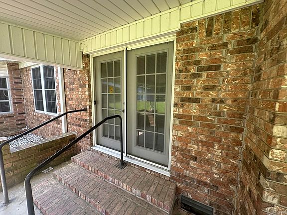 5th image of 1512 Glover St
